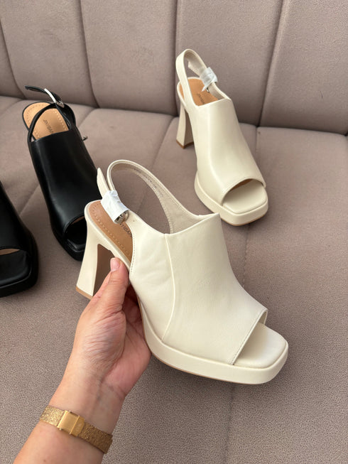 Ladies Peep Toe Buckle Strap Platform Sandals